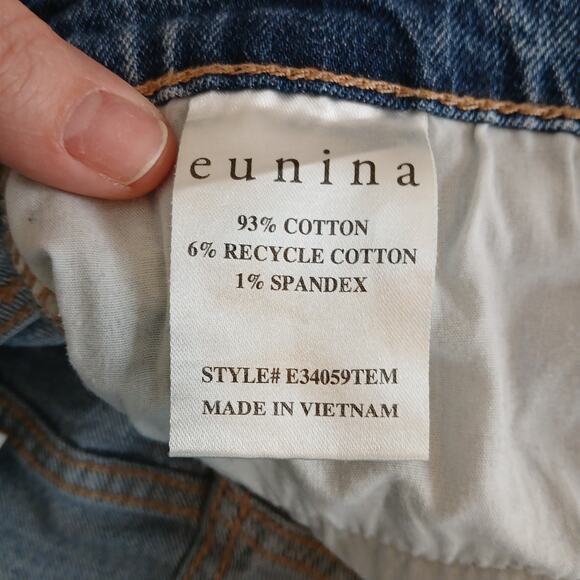 Eunina Denim Shorts Women Medium‎ High Rise Mid-Thigh Distressed Ripped 90s Boho - Picture 7 of 14